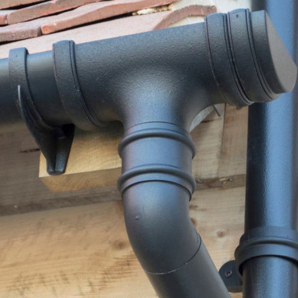 FloPlast Cast Iron Effect Gutter Motif Fleur-De-Lis - Small 40mm