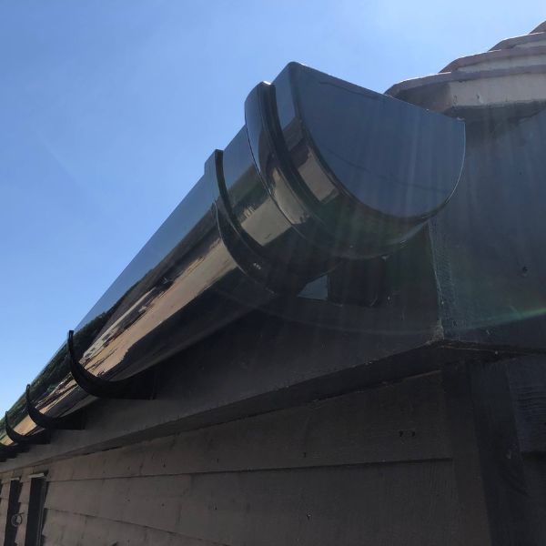 FloPlast Industrial/ Xtraflo Gutter Fascia Bracket - 170mm Black - Pack of 2