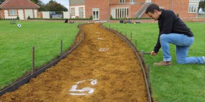 Customizing Your Steel Garden Edging with Accessories