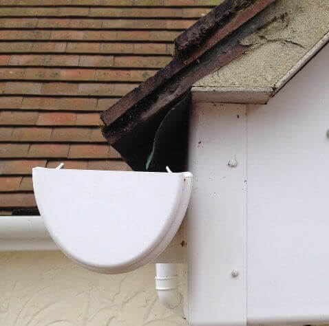 Roof tile projection